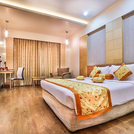 Ramoji Film City- Sitara Luxury Hotel Pedda Ambarpet Dış mekan fotoğraf