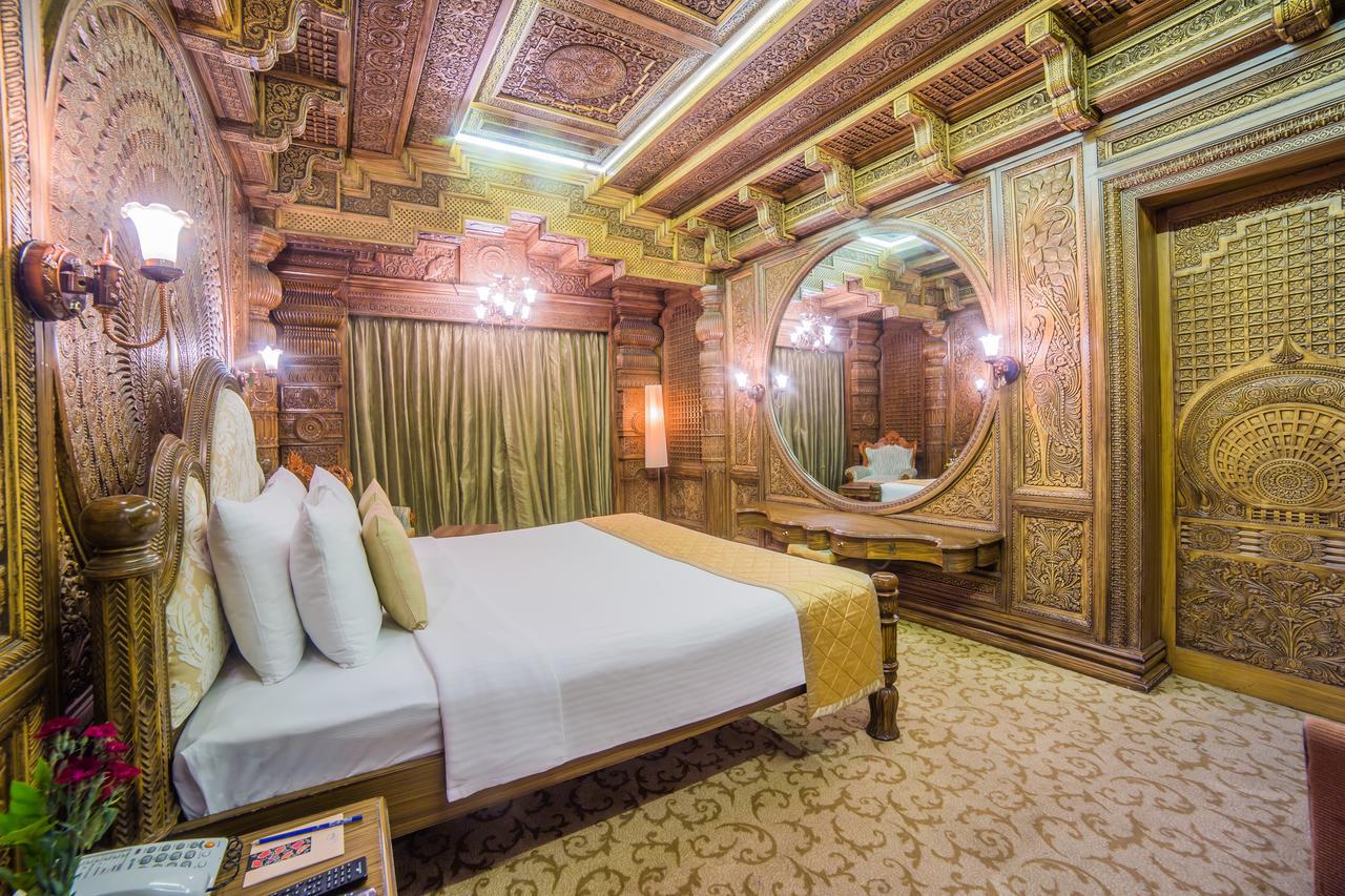 Ramoji Film City- Sitara Luxury Hotel Pedda Ambarpet Dış mekan fotoğraf