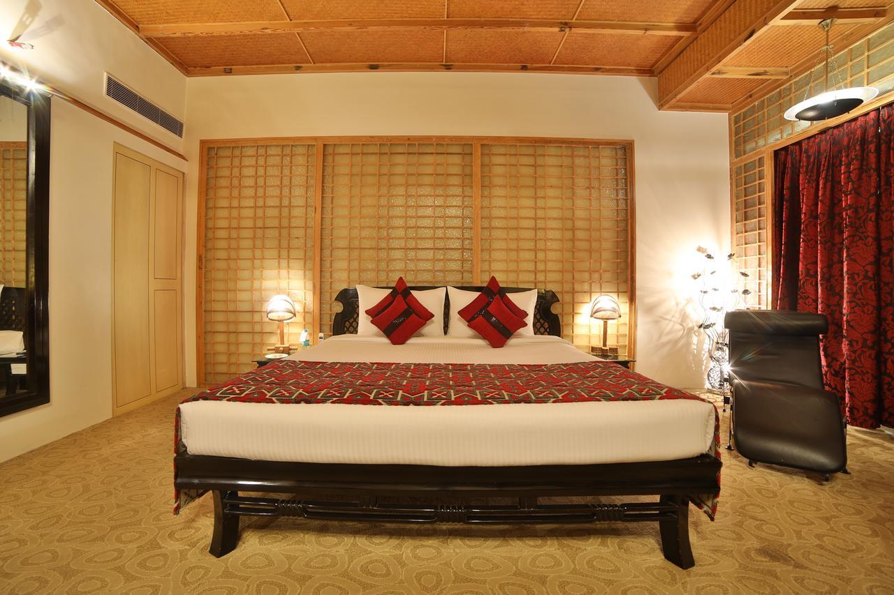 Ramoji Film City- Sitara Luxury Hotel Pedda Ambarpet Dış mekan fotoğraf